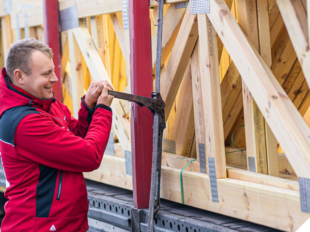 Drewniane prefabrykowane wiązary dachowe